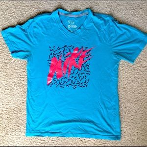 Men’s Nike Vintage V-neck T-shirt